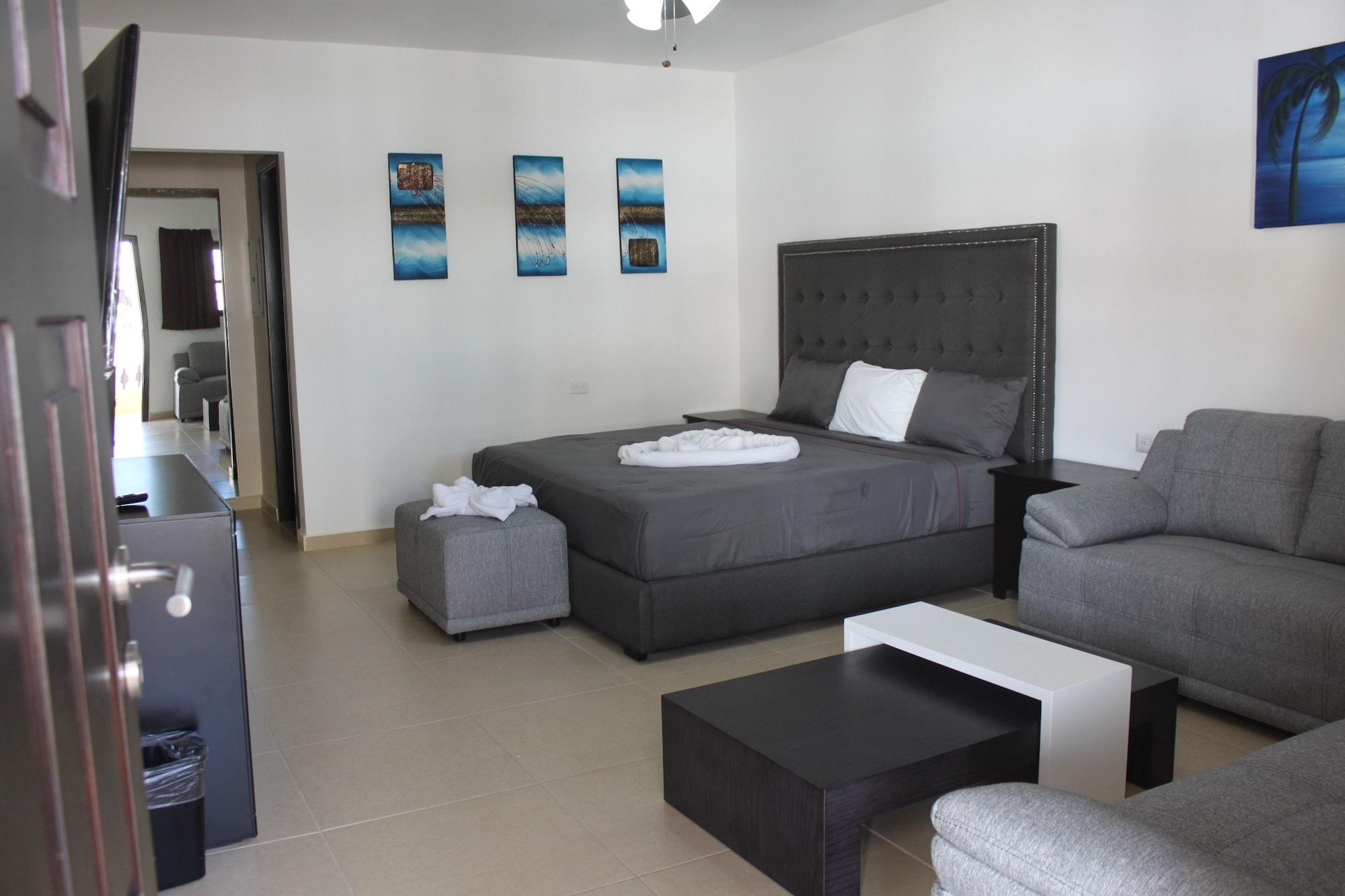 We Playa Hotel Playa del Carmen Exterior photo