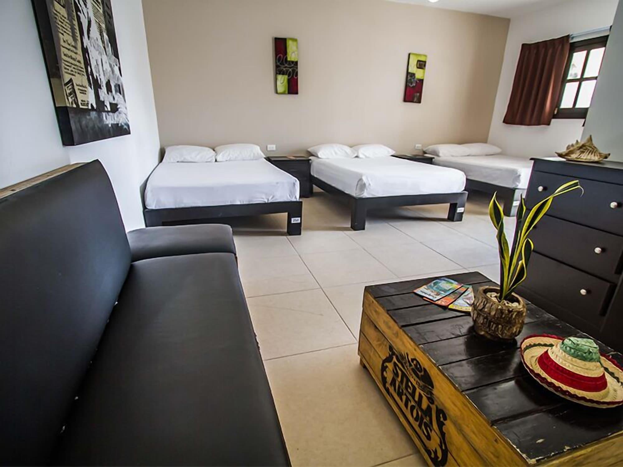 We Playa Hotel Playa del Carmen Exterior photo