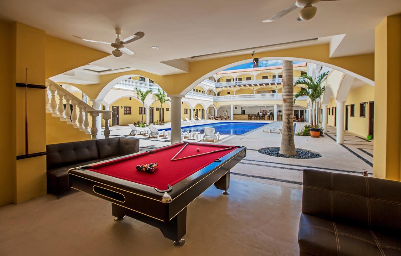 We Playa Hotel Playa del Carmen Exterior photo