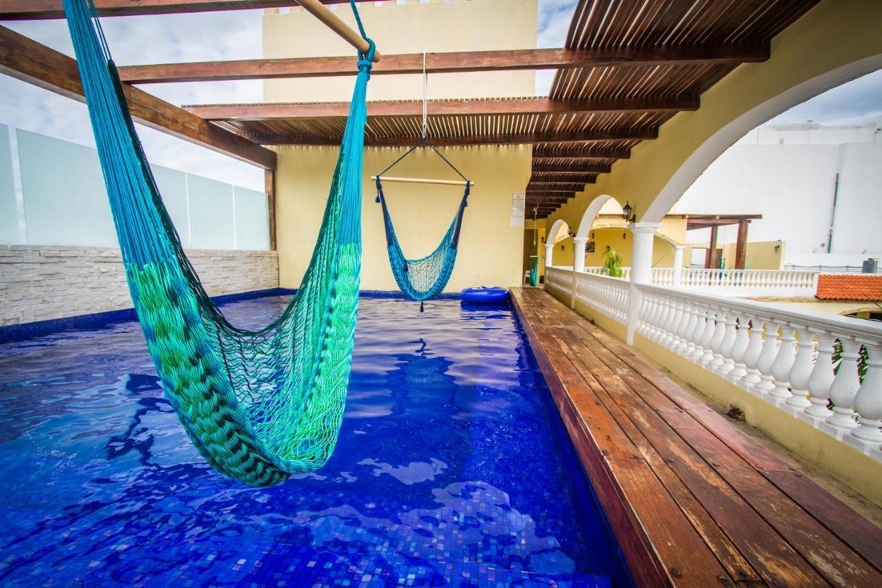 We Playa Hotel Playa del Carmen Exterior photo