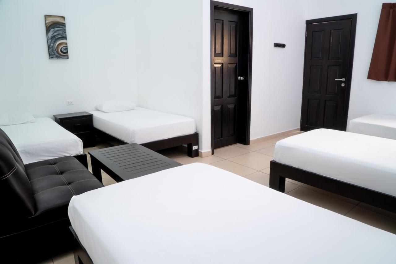 We Playa Hotel Playa del Carmen Exterior photo